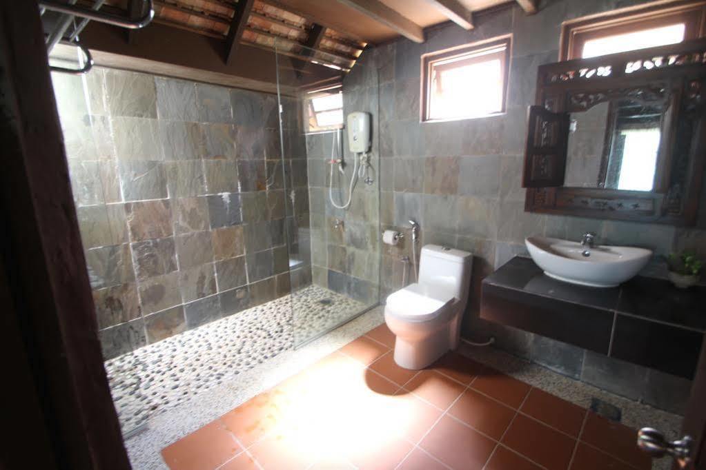 The Manor Beach Resort Besut Kampung Kuala Besut Εξωτερικό φωτογραφία
